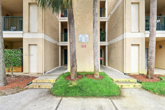 APT-1217 - 733 Riverside Dr, Condo with 1 bedrooms, 1 bathrooms and null parking in Coral Springs FL | Image 28