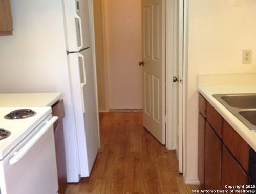 14528 Waddesdon Blf, San Antonio, TX, 78233-3967 | Card Image