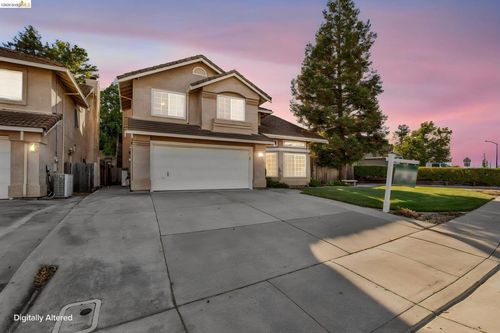 1003 Linda Vista Way, Rio Vista, CA, 94571-1452 | Card Image