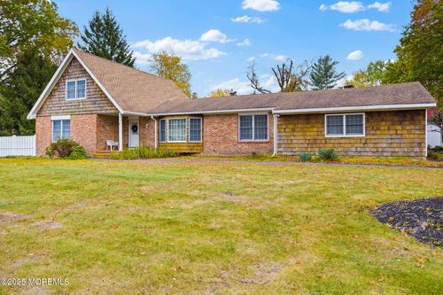 1 Hawk Dr, Princeton Junction, NJ, 08550-1403 | Card Image