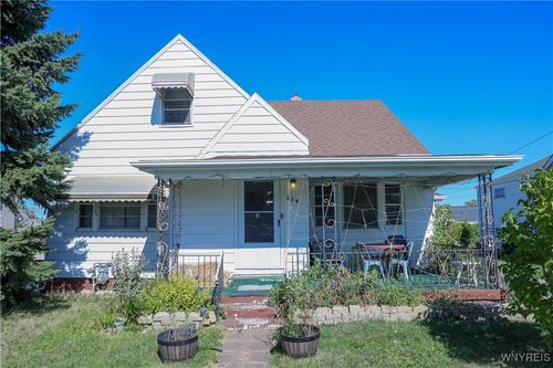 270 Straley Ave, Buffalo, NY, 14211-2816 | Card Image