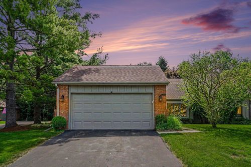 55-213 Raintree Cir, Kalamazoo, MI, 49006-4166 | Card Image