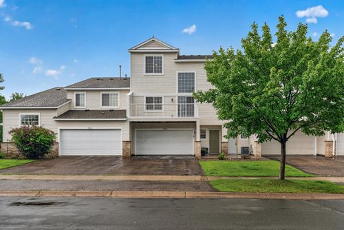 17544-17544 Elm Rd N, Maple Grove, MN, 55311-3814 | Card Image