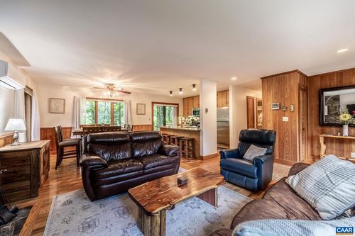 67 S Forest Dr, WINTERGREEN RESORT, VA, 22967-8232 | Card Image