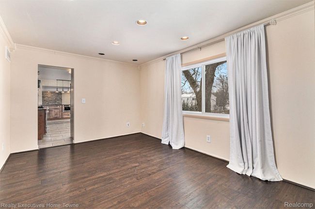4819 Thorntree Dr, House other with 4 bedrooms, 3 bathrooms and null parking in West Bloomfield MI | Image 6