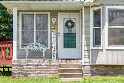 365 Donna Dr, House other with 3 bedrooms, 2 bathrooms and 1 parking in Clarksville TN | Image 2