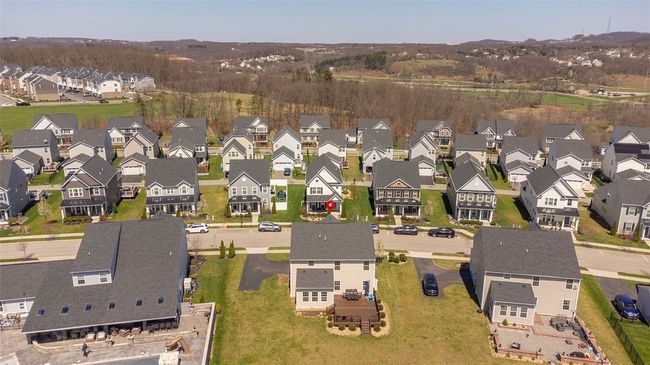 910 Twilight St, House other with 4 bedrooms, 3 bathrooms and 2 parking in Cranberry Twp PA | Image 44