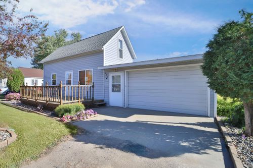420 N Main St, Hewitt, MN, 56453-2201 | Card Image