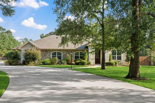 19486 Humaya Dr, Porter, TX, 77365-5286 | Card Image