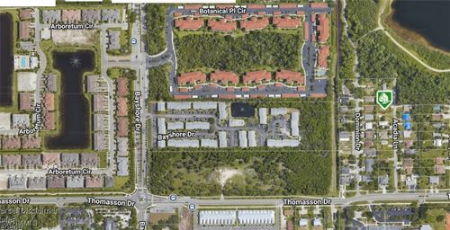 4604 Acadia Ln, NAPLES, FL, 34112-6604 | Card Image