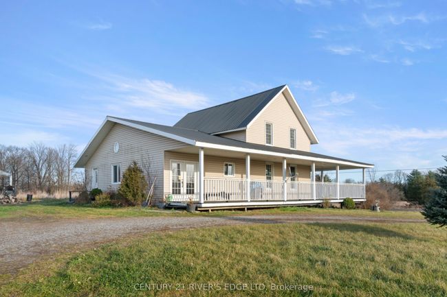 52 Caintown Rd, House other with 3 bedrooms, 2 bathrooms and 4 parking in Front Yonge ON | Image 4