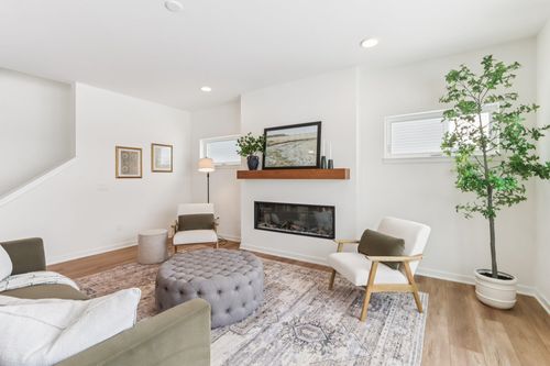 515 Fundamental Way, COTTAGE GROVE, WI, 53527-9442 | Card Image