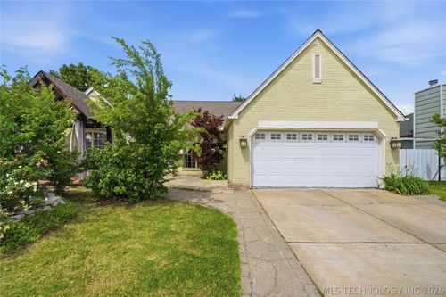3226 2nd Pl, Broken Arrow, OK, 74012-8205 | Card Image