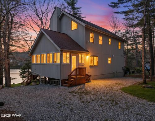 154 N Lake Shore Dr, Dingmans Ferry, PA, 18328-3103 | Card Image