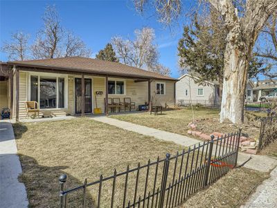 1249 Worchester Street, House other with 3 bedrooms, 1 bathrooms and 3 parking in Aurora CO | Image 1