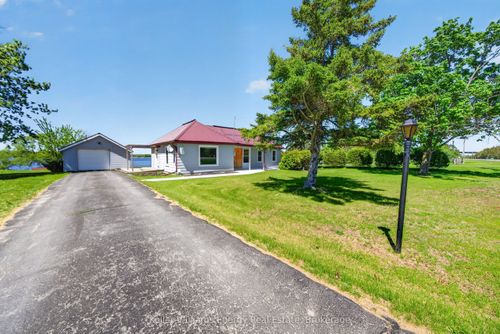 1534 County Rd 35, Picton, ON, K0K2T0 | Card Image