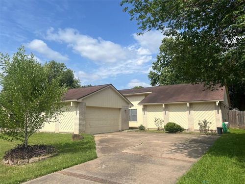 2134 Collingsfield Dr, Sugar Land, TX, 77478-6033 | Card Image