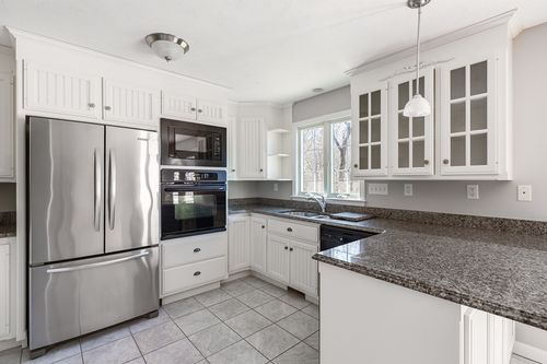 61-61 Hillview Ln, Whitinsville, MA, 01588-1451 | Card Image