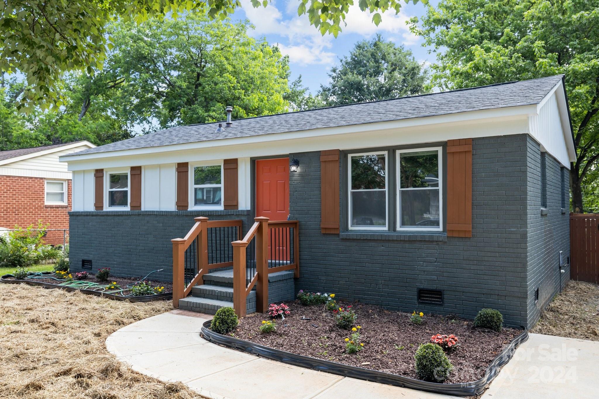 Winchester St, Charlotte, NC 28208