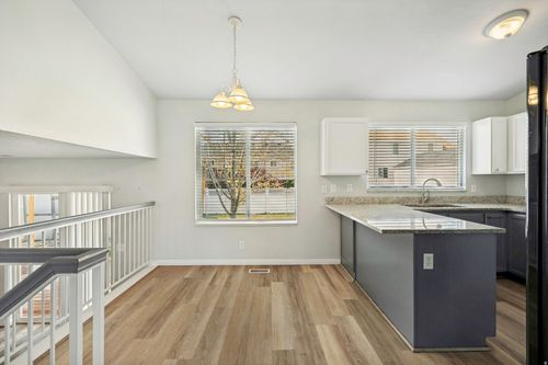 5529 W Ridge Hollow Way, Kearns, UT, 84118-9280 | Card Image