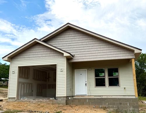 286 Larkspur East Avenue, DeFuniak Springs, FL, 32433 | Card Image