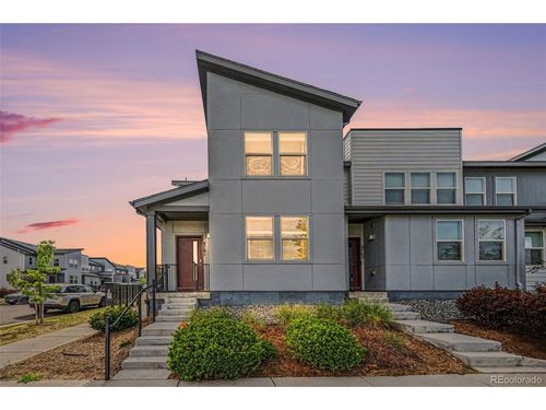 4761 Memphis St, Denver, CO, 80239-5490 | Card Image