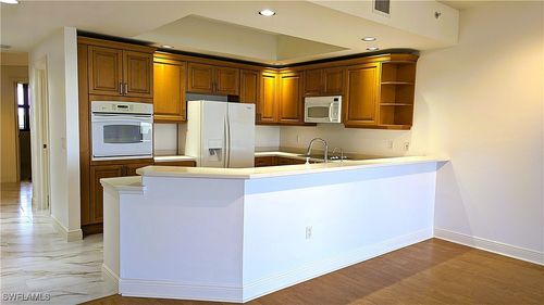 apt-803-14380 Riva Del Lago Dr, FORT MYERS, FL, 33907-7818 | Card Image