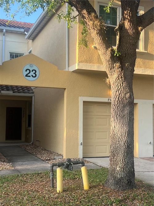 7523 Pellham Way, KISSIMMEE, FL, 34747 | Card Image