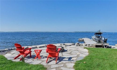 14 Long Point Rd, Waubaushene, ON, L0K2C0 | Card Image