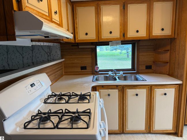 3910 S Vandermeulen Rd, House other with 2 bedrooms, 1 bathrooms and null parking in Mc Bain MI | Image 18