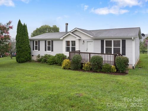 246 Lamonda Dr, Hendersonville, NC, 28792-6878 | Card Image