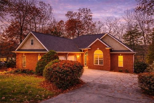 82 Thornwood Ct, Ellijay, GA, 30540-2139 | Card Image
