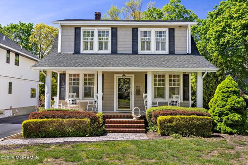 439 River Rd, Fair Haven, NJ, 07704-3029 | Card Image
