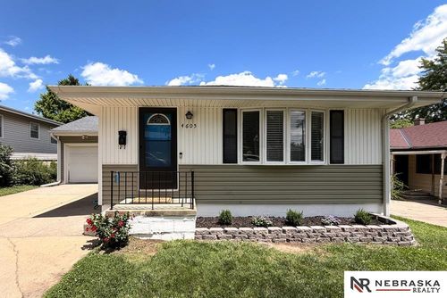 4605 N 55th St, Omaha, NE, 68104-2236 | Card Image