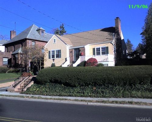 263 N Regent St, Port Chester, NY, 10573-2652 | Card Image
