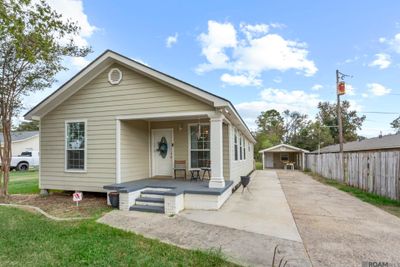 812 W Cornerview St, House other with 2 bedrooms, 1 bathrooms and null parking in Gonzales LA | Image 1