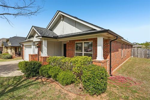 12607 Se 18th St, Choctaw, OK, 73020-6717 | Card Image