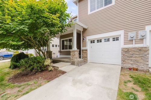 2888 Huntington St, Port Orchard, WA, 98366-4039 | Card Image