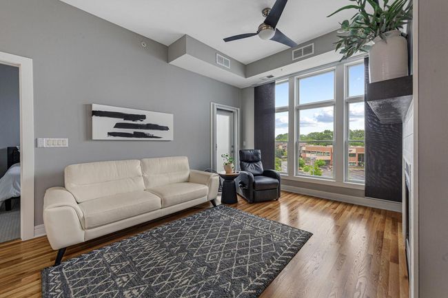 APT-419 - 150 E Travelers Trl, Condo with 1 bedrooms, 1 bathrooms and null parking in Burnsville MN | Image 11