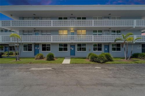 apt-207-4895 Bay St Ne, SAINT PETERSBURG, FL, 33703-4073 | Card Image