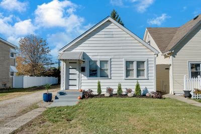 4528 N Narragansett Avenue, House other with 2 bedrooms, 1 bathrooms and null parking in Harwood Heights IL | Image 1