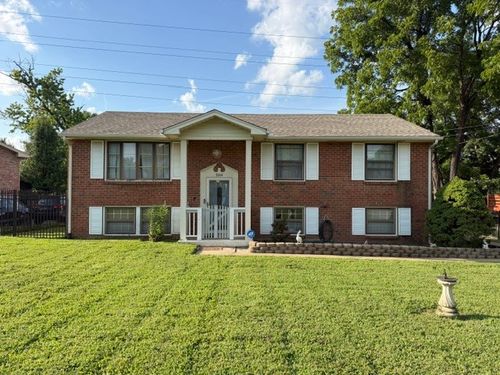 3214 Cloverwood Dr, Nashville, TN, 37214 | Card Image