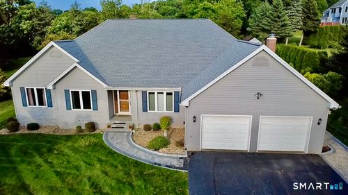 20 Ridgeview Xing, Newington, CT, 06111-4638 | Card Image
