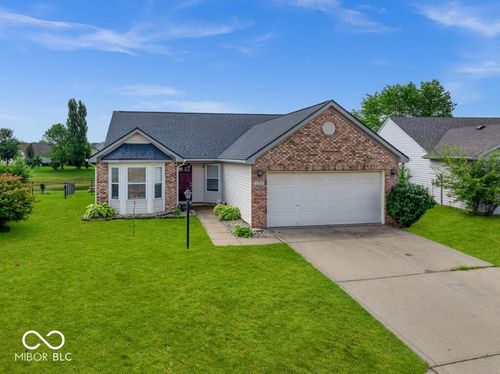 2369 Orchard Creek Dr, Columbus, IN, 47201-1410 | Card Image