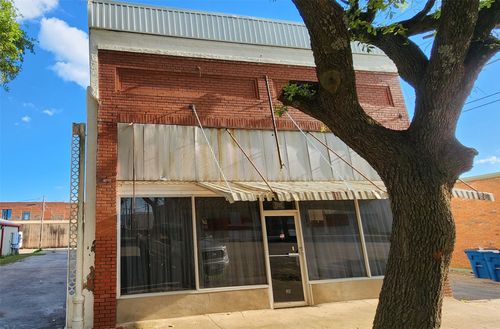 108 E Commerce St, Mexia, TX, 76667-2816 | Card Image