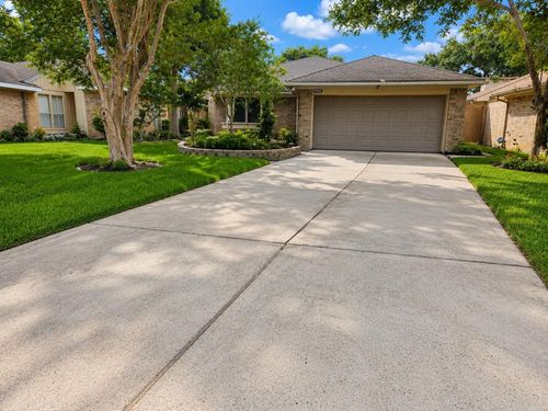 17510 Lobo Trail, Houston, TX, 77084 | Card Image