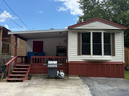 67-5355 East Pkwy, Cosby, TN, 37722 | Card Image