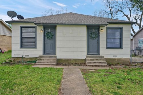 1326 W Shepherd St, Denison, TX, 75020-5213 | Card Image