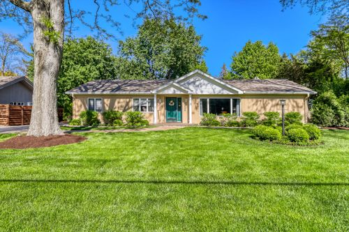 8035 Wolf Road, La Grange, IL, 60525 | Card Image