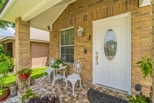 10718 Judie Allen, San Antonio, TX, 78254-5384 | Card Image